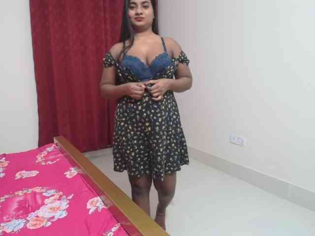 sweet-simran webcam