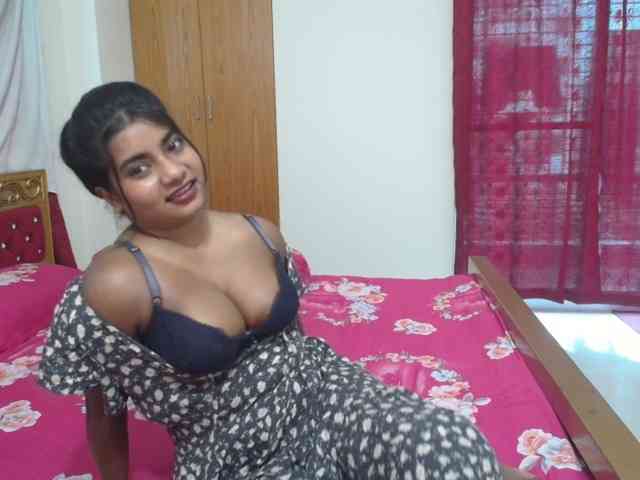 sweet-simran webcam