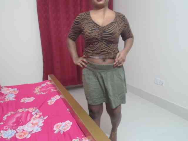 sweet-simran webcam