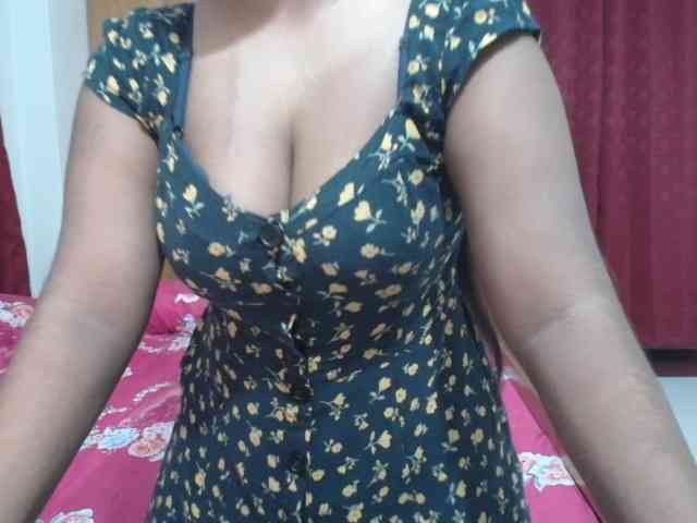 sweet-simran webcam