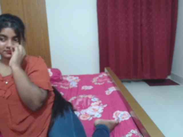 sweet-simran webcam