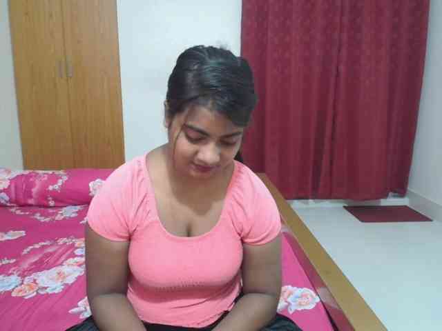 sweet-simran webcam