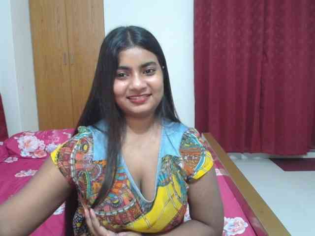 sweet-simran webcam
