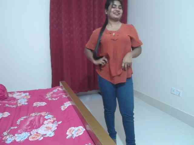 sweet-simran webcam