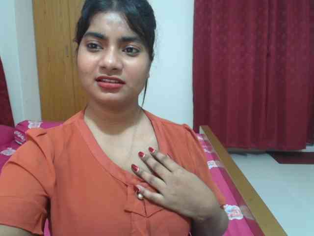 sweet-simran webcam