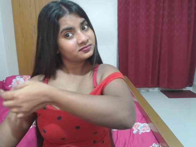 sweet-simran webcam