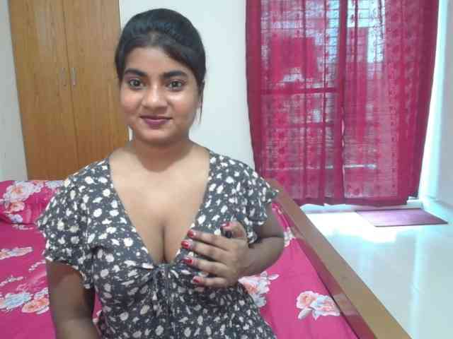 sweet-simran webcam
