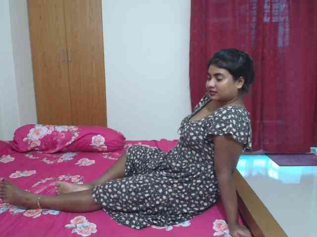 sweet-simran webcam