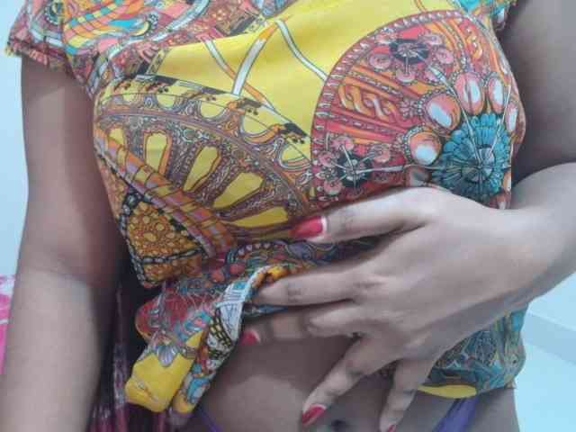 sweet-simran webcam