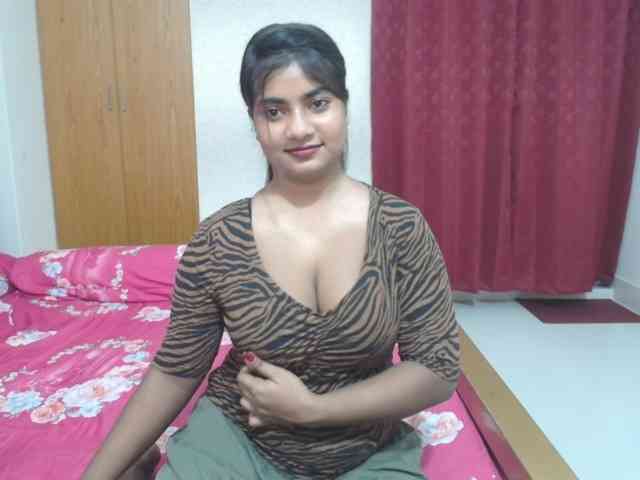 sweet-simran webcam