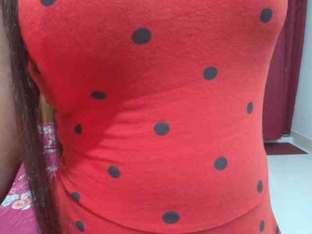 sweet-simran webcam
