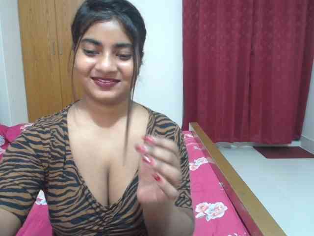 sweet-simran webcam