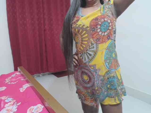 sweet-simran webcam