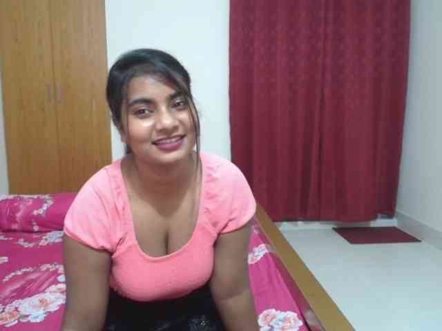 sweet-simran webcam