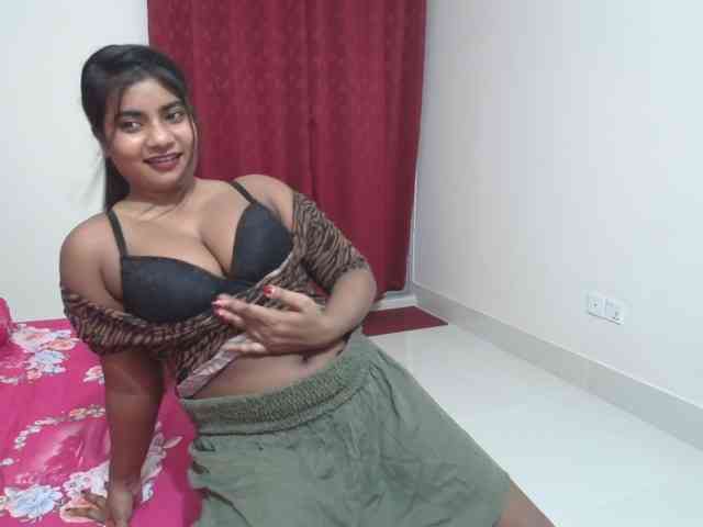sweet-simran webcam