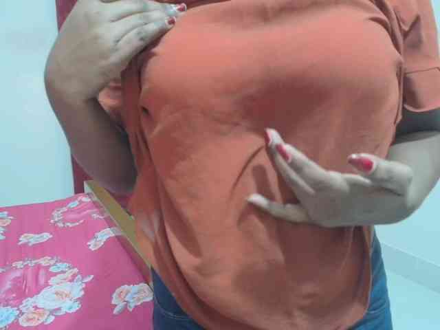 sweet-simran webcam