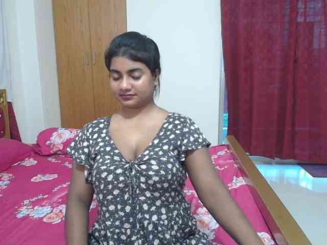 sweet-simran webcam