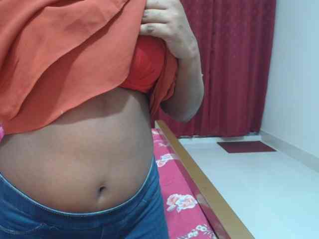 sweet-simran webcam