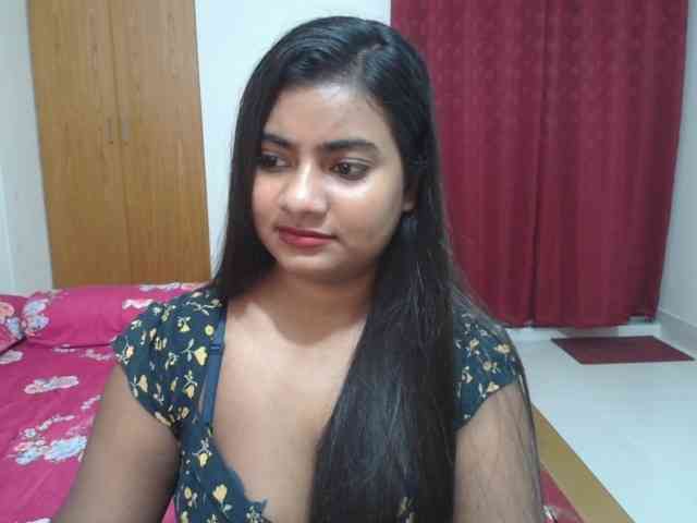 sweet-simran webcam