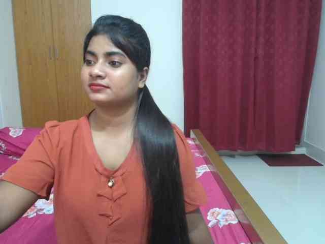 sweet-simran webcam