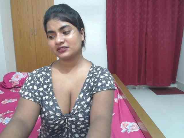 sweet-simran webcam