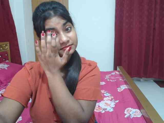 sweet-simran webcam