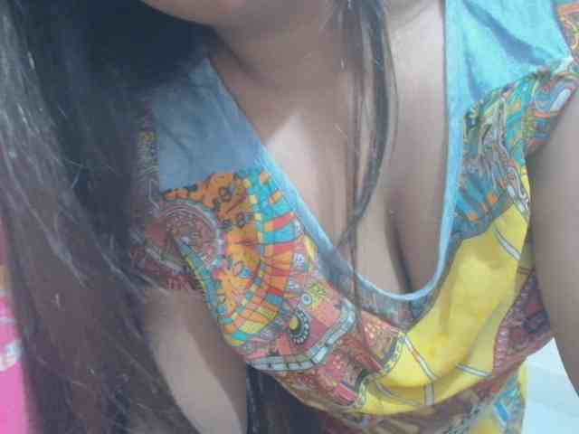 sweet-simran webcam