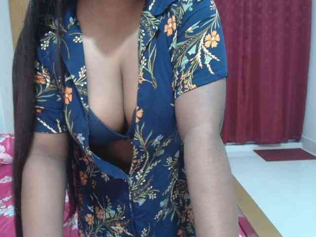 sweet-simran webcam
