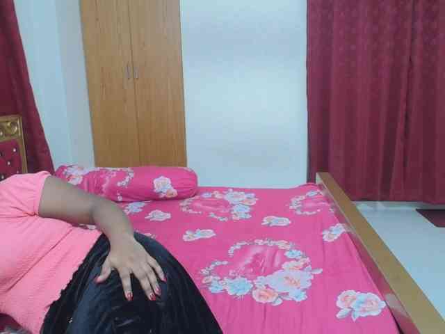 sweet-simran webcam