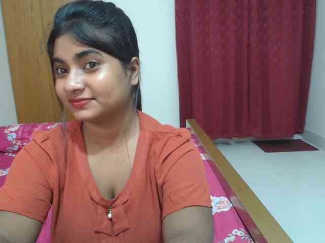 sweet-simran webcam
