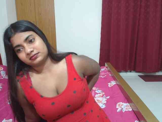 sweet-simran webcam