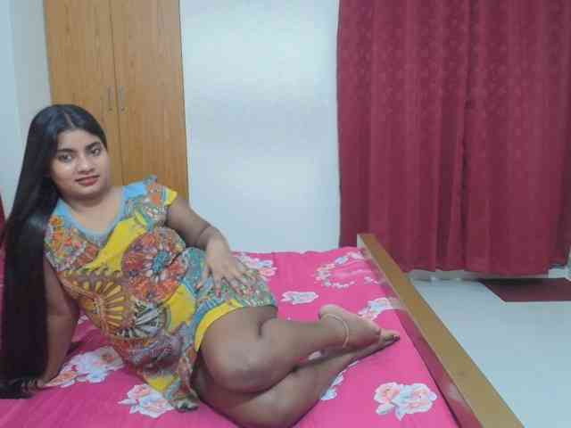 sweet-simran webcam