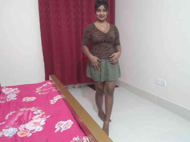 sweet-simran webcam