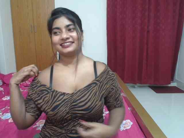 sweet-simran webcam