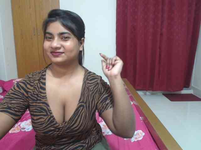 sweet-simran webcam