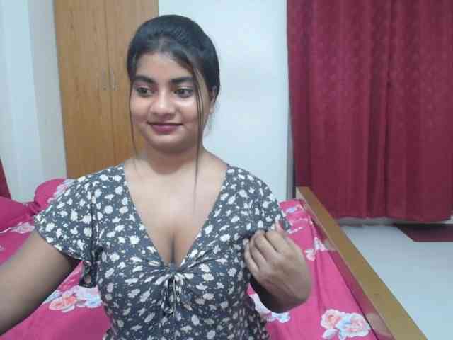 sweet-simran webcam