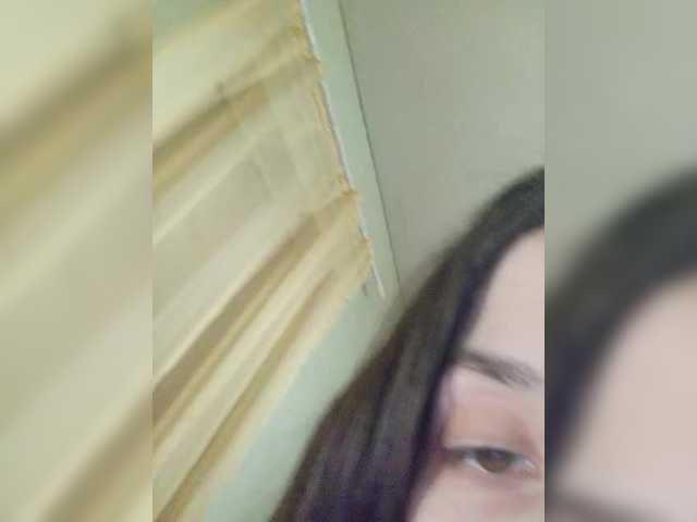 Kissa-is-klassa-a's BongaCams show and profile