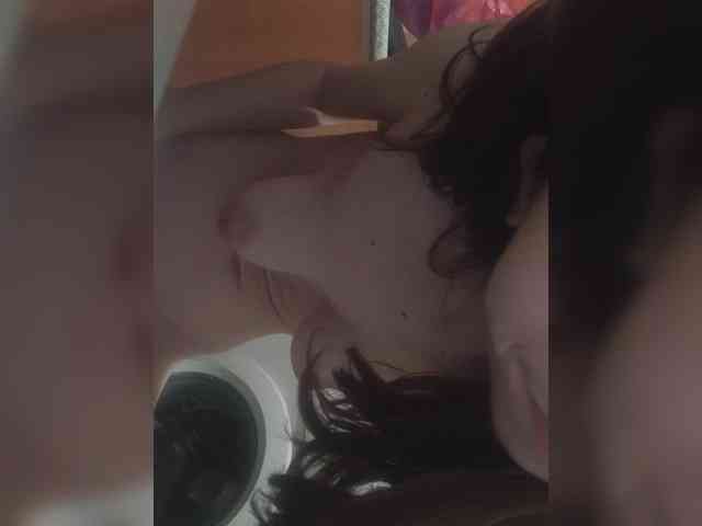 Kissa-is-klassa-a webcam