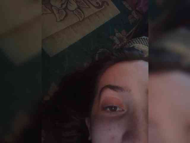 Kissa-is-klassa-a webcam
