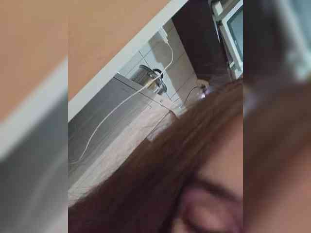 Kissa-is-klassa-a webcam