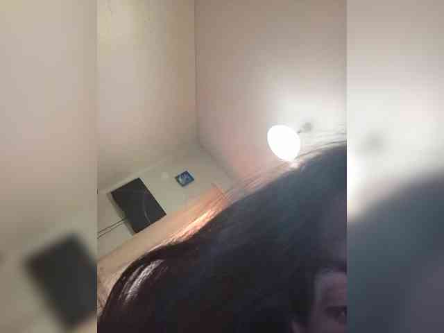 Kissa-is-klassa-a webcam