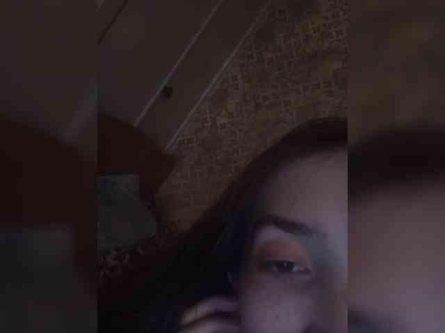Kissa-is-klassa-a webcam