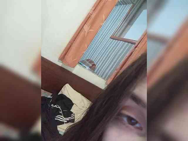 Kissa-is-klassa-a webcam