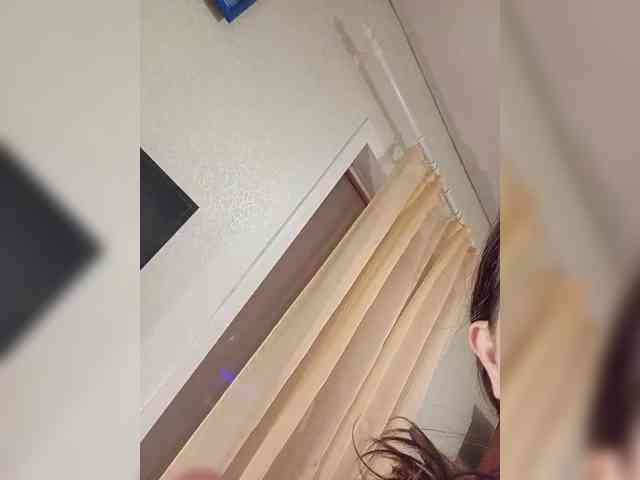 Kissa-is-klassa-a webcam