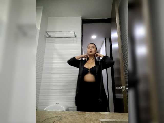 Emeraldgem from BongaCams is Freechat