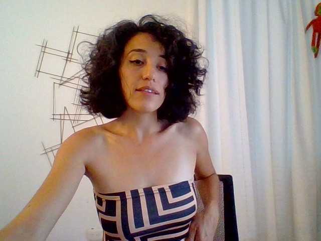  TanniaMarquez chat room