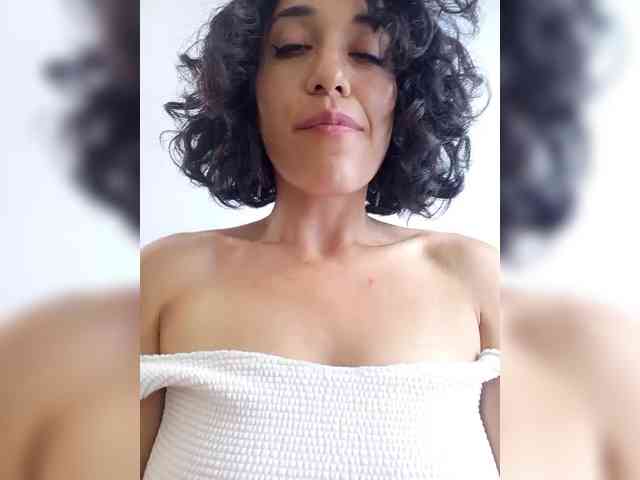 TanniaMarquez webcam