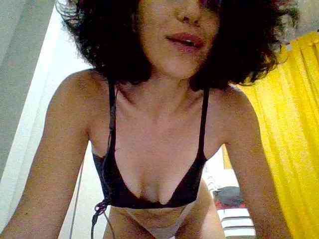 TanniaMarquez webcam