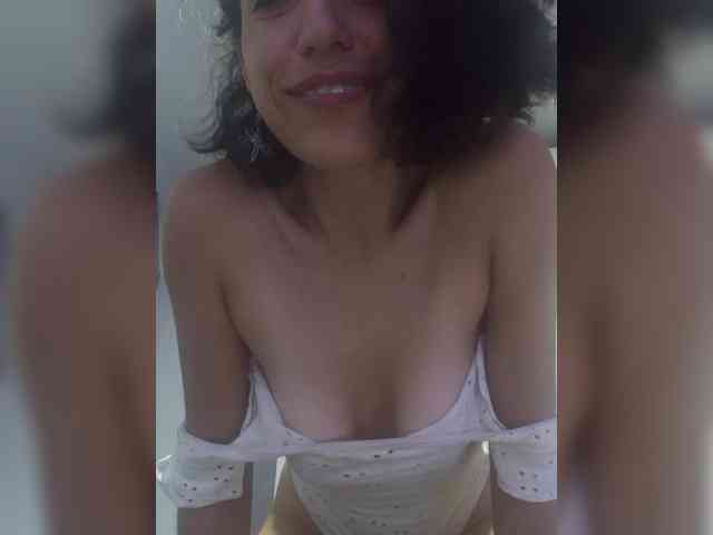 TanniaMarquez webcam