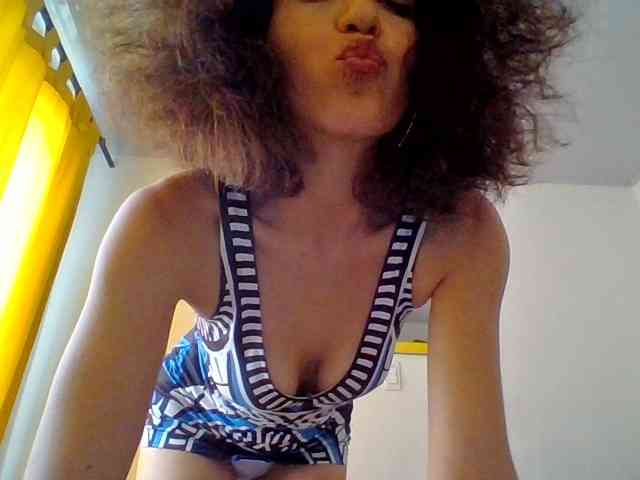 TanniaMarquez webcam